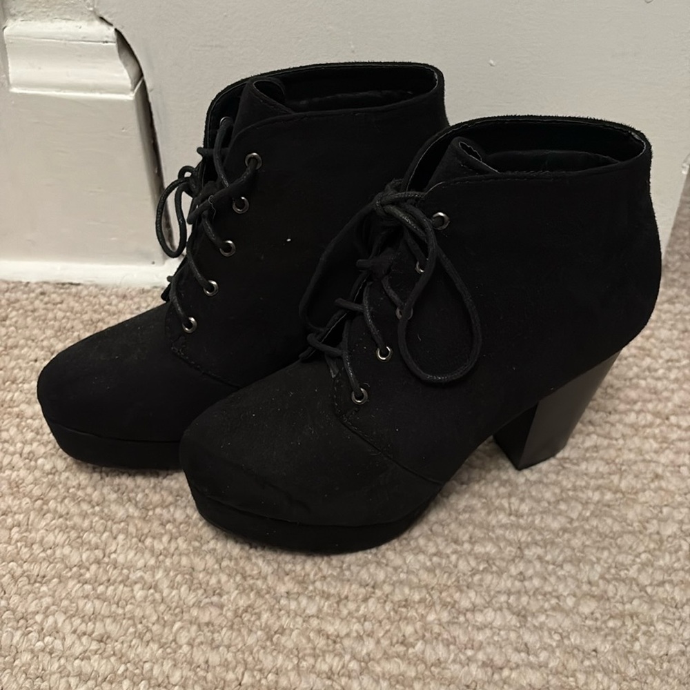 Women's Black Lace-Up Ankle Boots